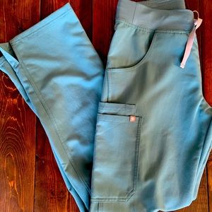 Figs Hydrogreen Kade in XS